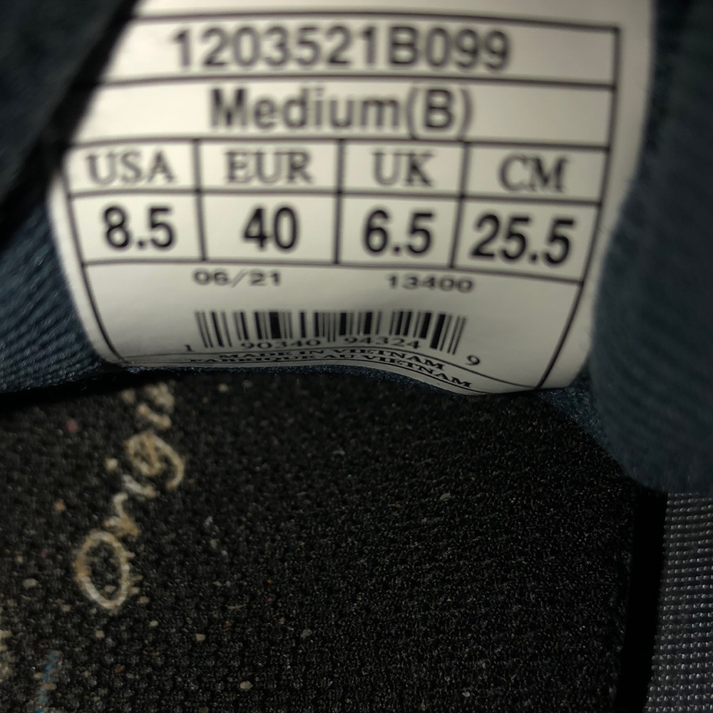 Brooks Addiction Gts Athletic Sneakers View 5
